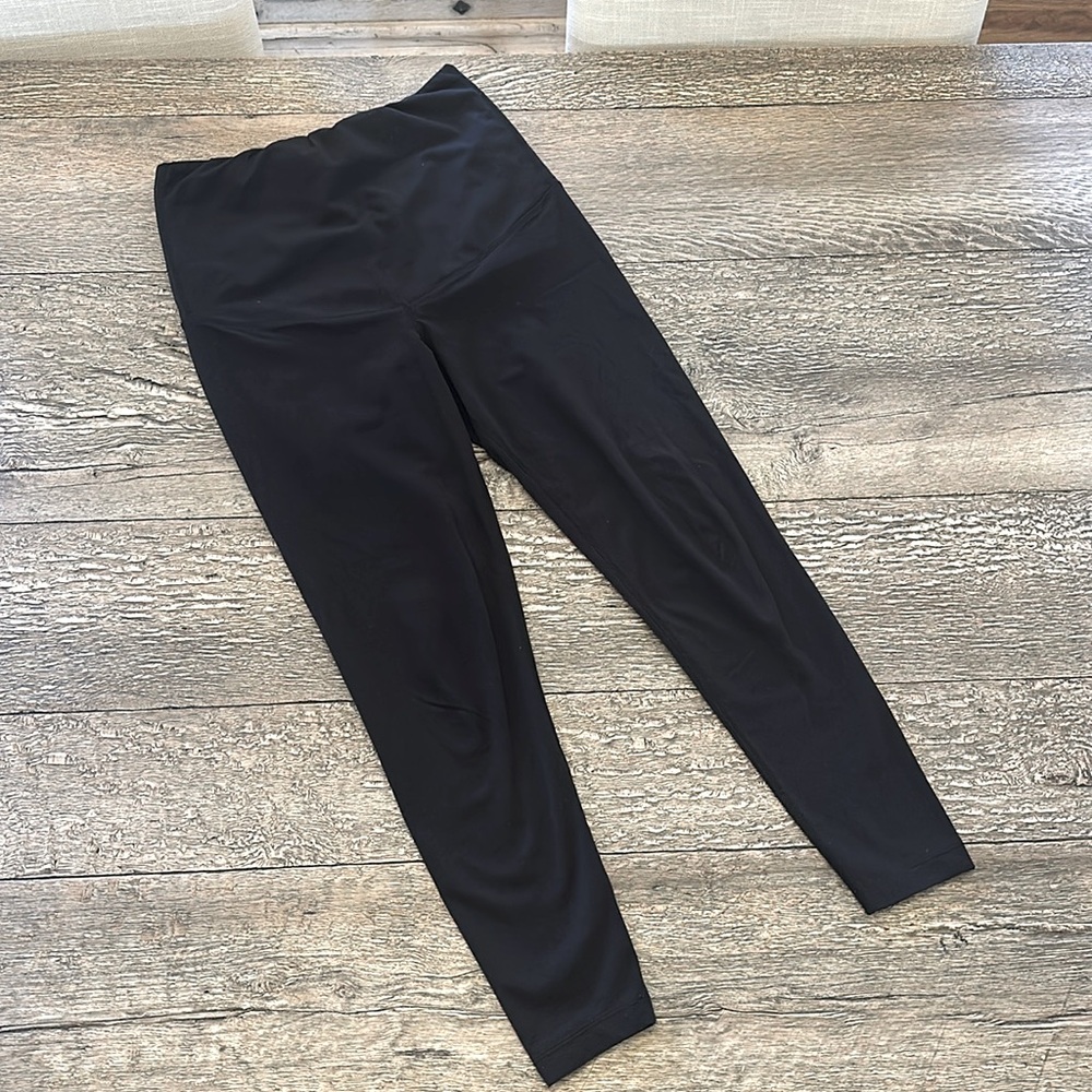 Isabel Maternity Capri leggings, size medium